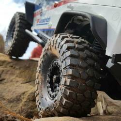 Coppia gomme 1.9 BFGoodrich KRAWLER 121mm mescola PREDATOR by Pro-Line